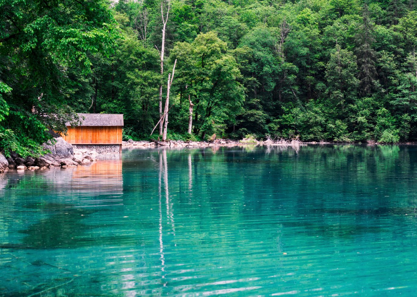 Die Fischerhütte West am Obersee.